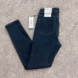 NWT NYDJ Jeans Ladies Size 10 Skinny Legging Blue